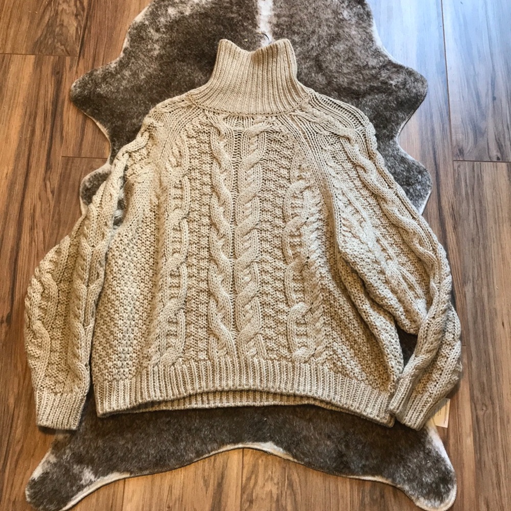 H&M knit turtle neck